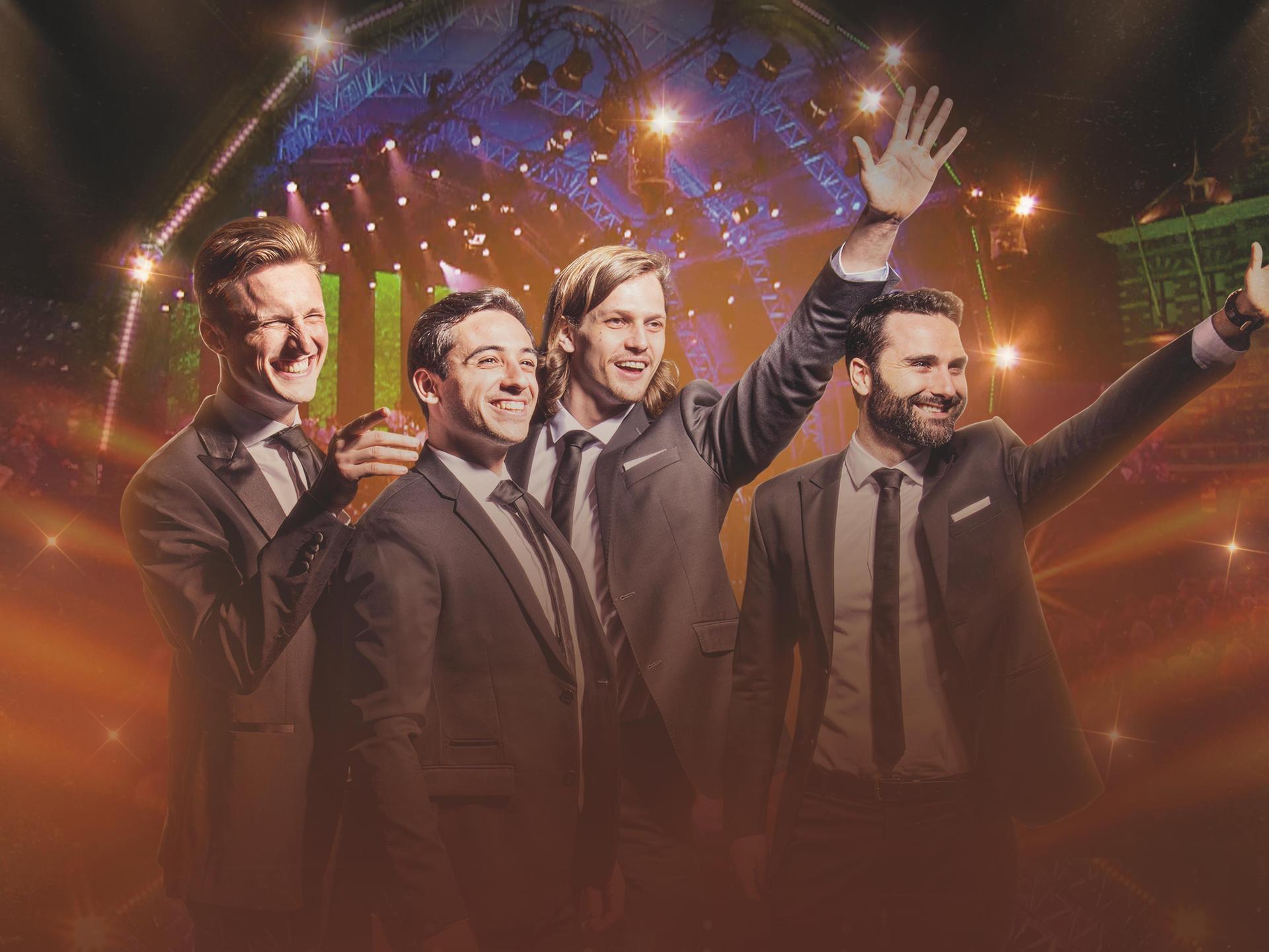 The Dutch Tenors, Promotiefoto van The Dutch Tenors - 4 leden tegen feestelijke achtergrond