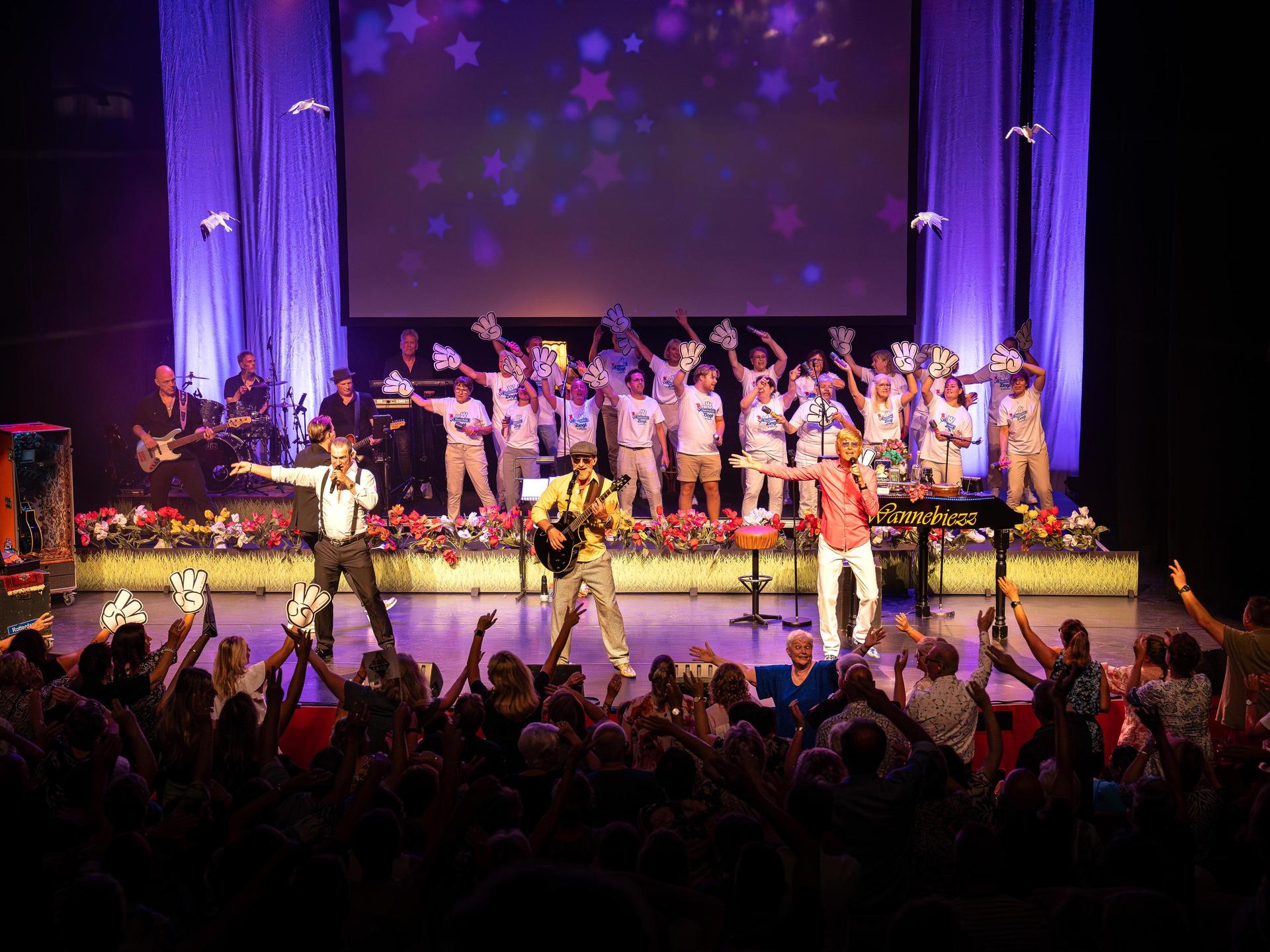 Meezingfeest Spijkenisse Zingt!, Foto van Meezingfeest Spijkenisse Zingt met de Wannebiezz