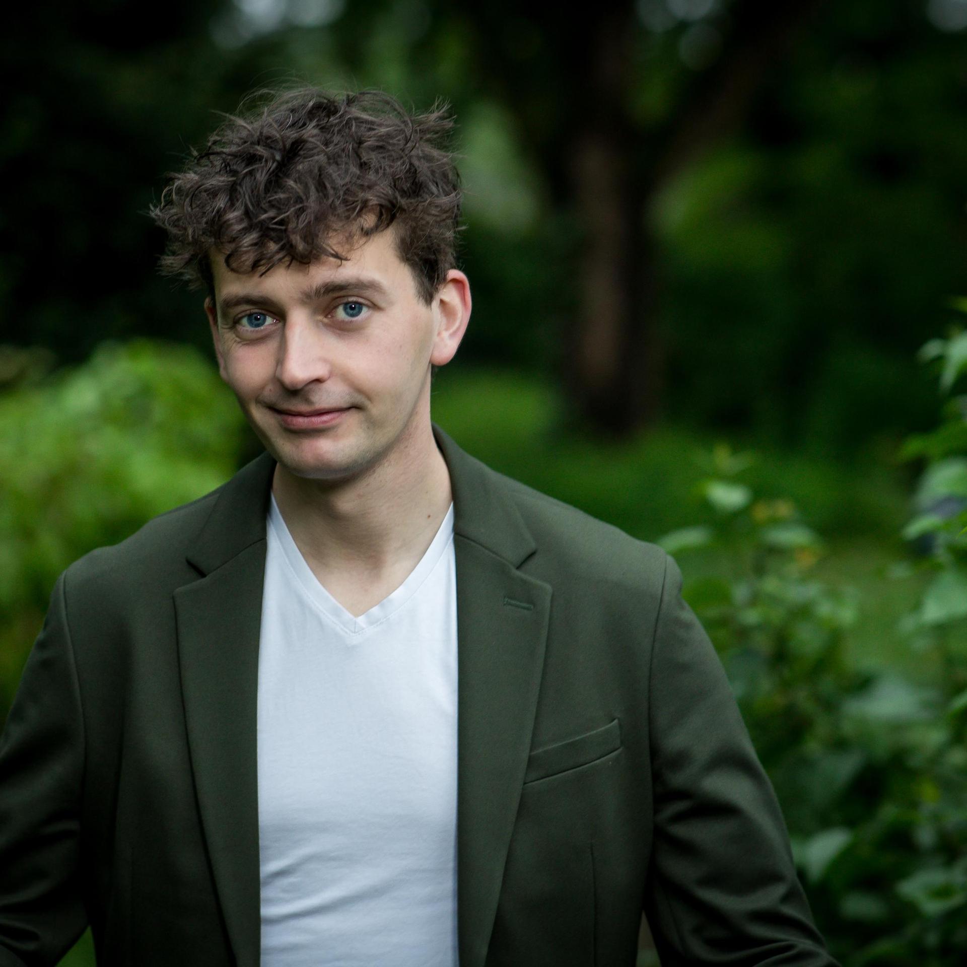 Tijmen Dokter, Promotiefoto van Tijmen Dokter voor een bos