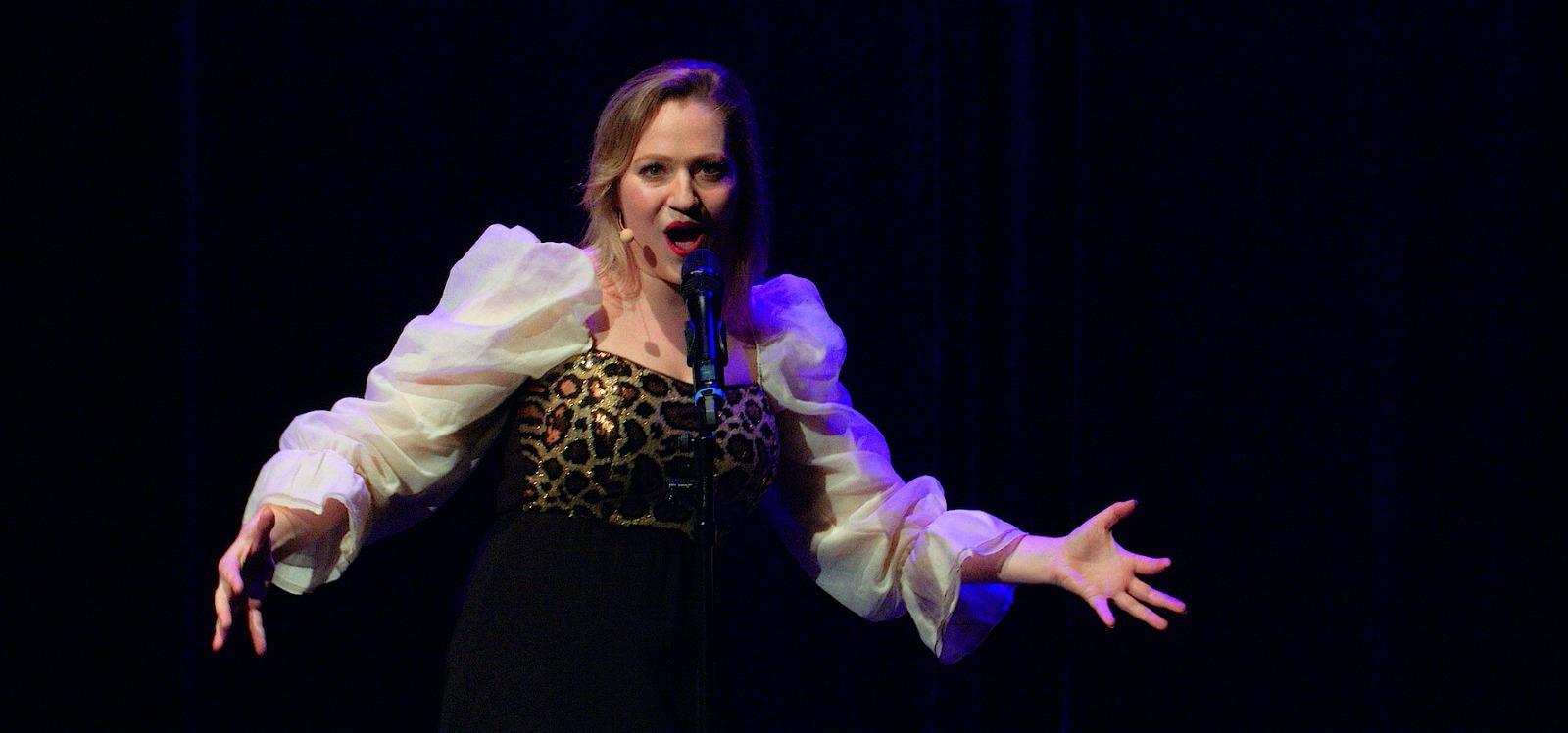 scènefoto van Celine Jansen - Opera for Dummies