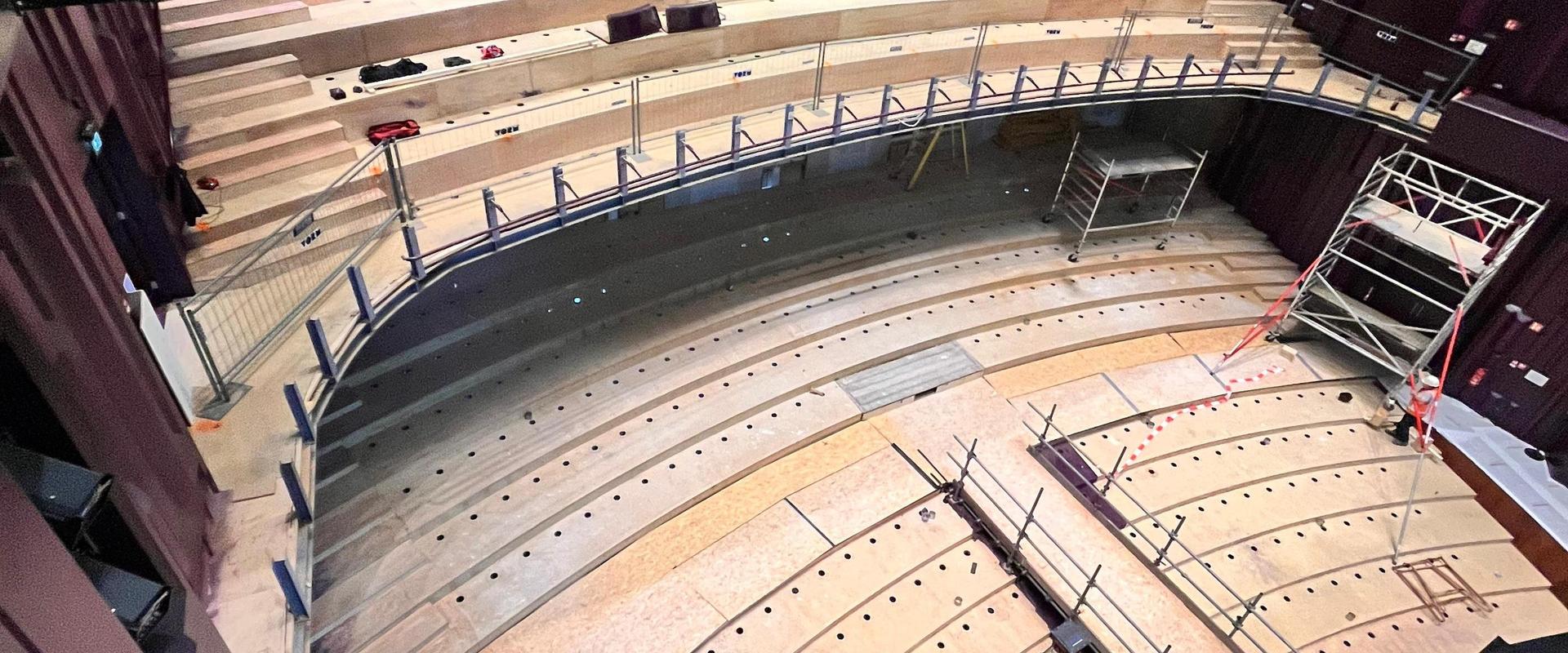 Verbouwing Theater de Stoep, Foto's van de verbouwing van de Grote Zaal en de foyer van Theater de Stoep