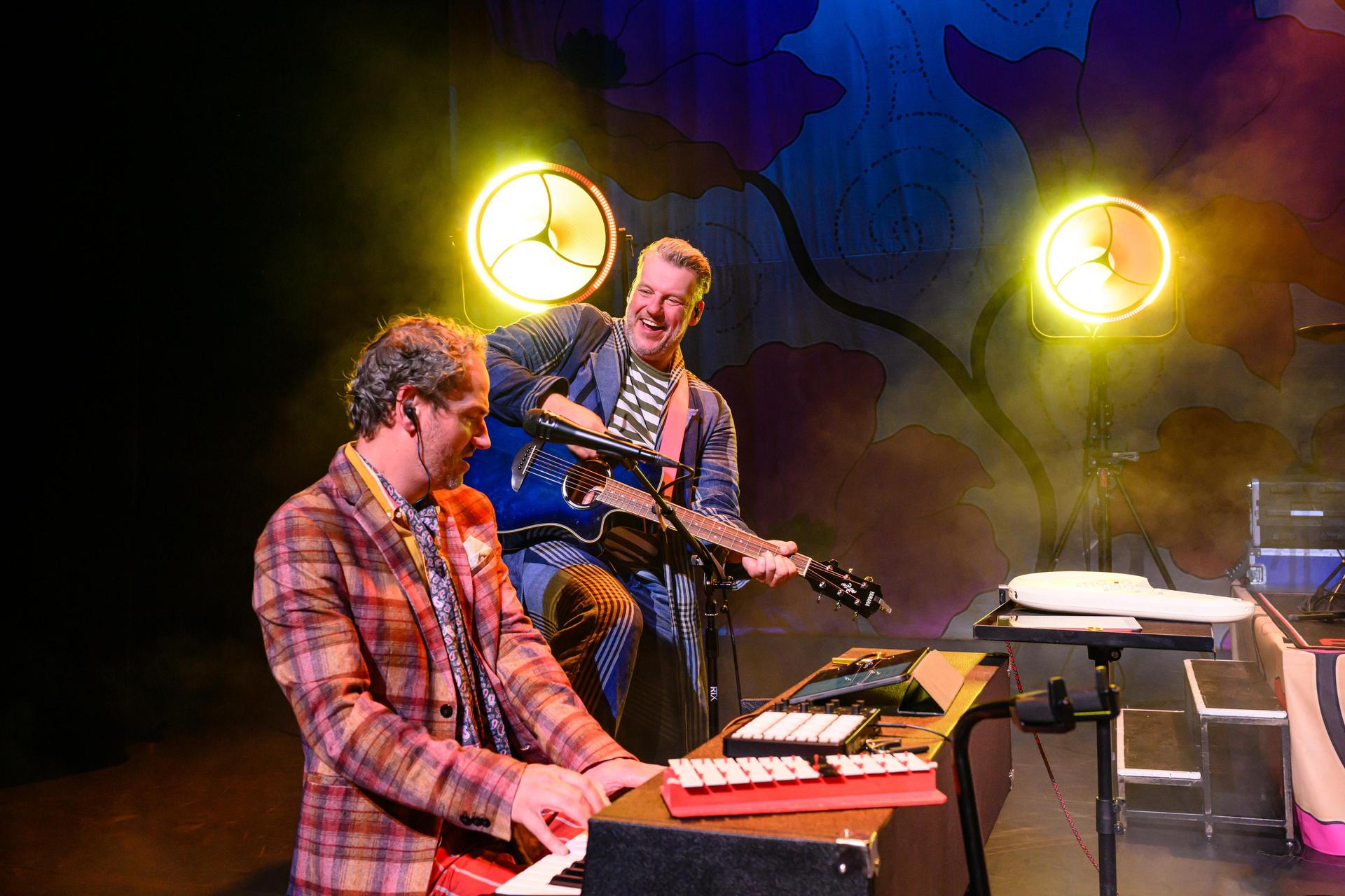 Scènefoto's van De Gele Duikmachine