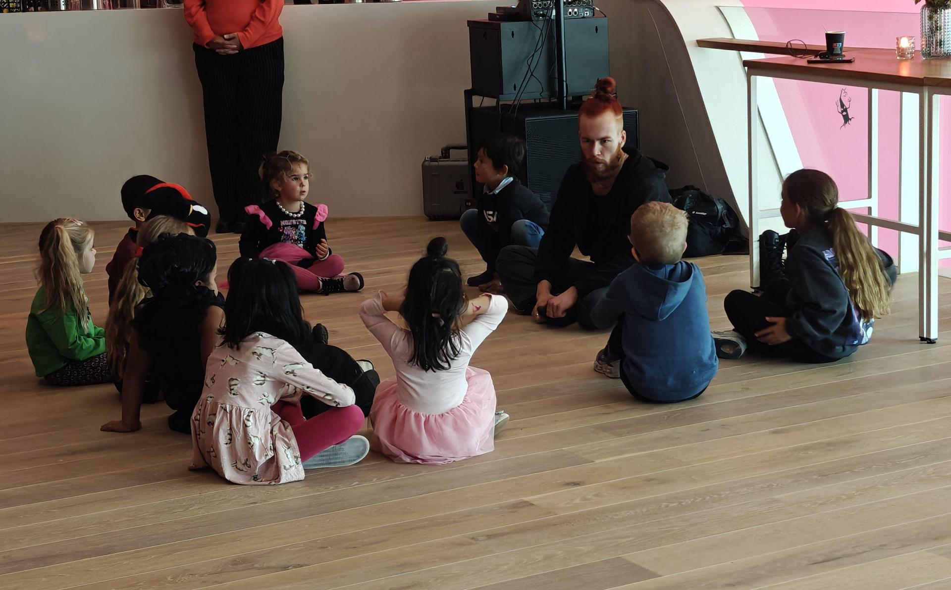 foto's genomen tijdens de Stoep Kids Dag op 26 oktober 2025