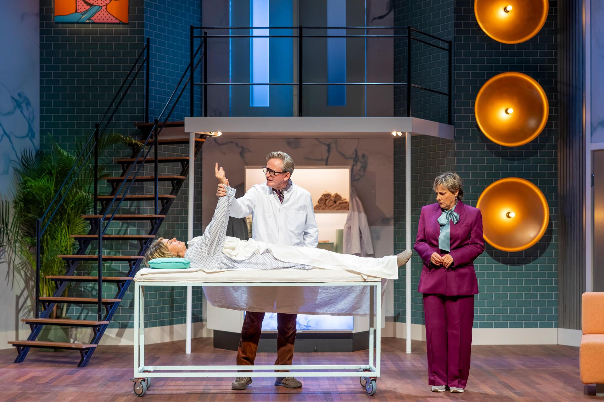 scenebeelden van de voorstelling Dubbel Op