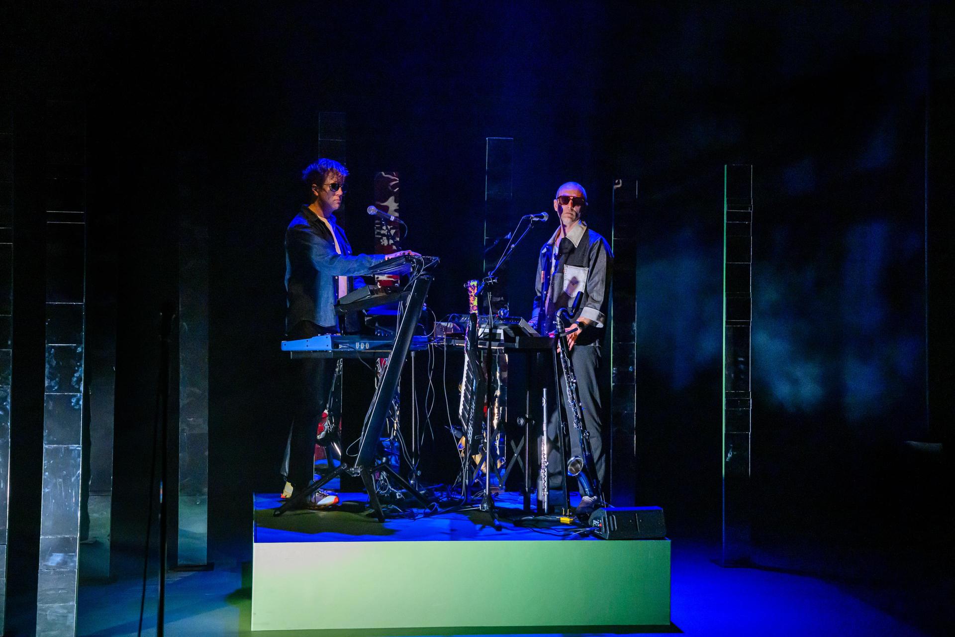 scènefoto van Louise Korthals op het podium