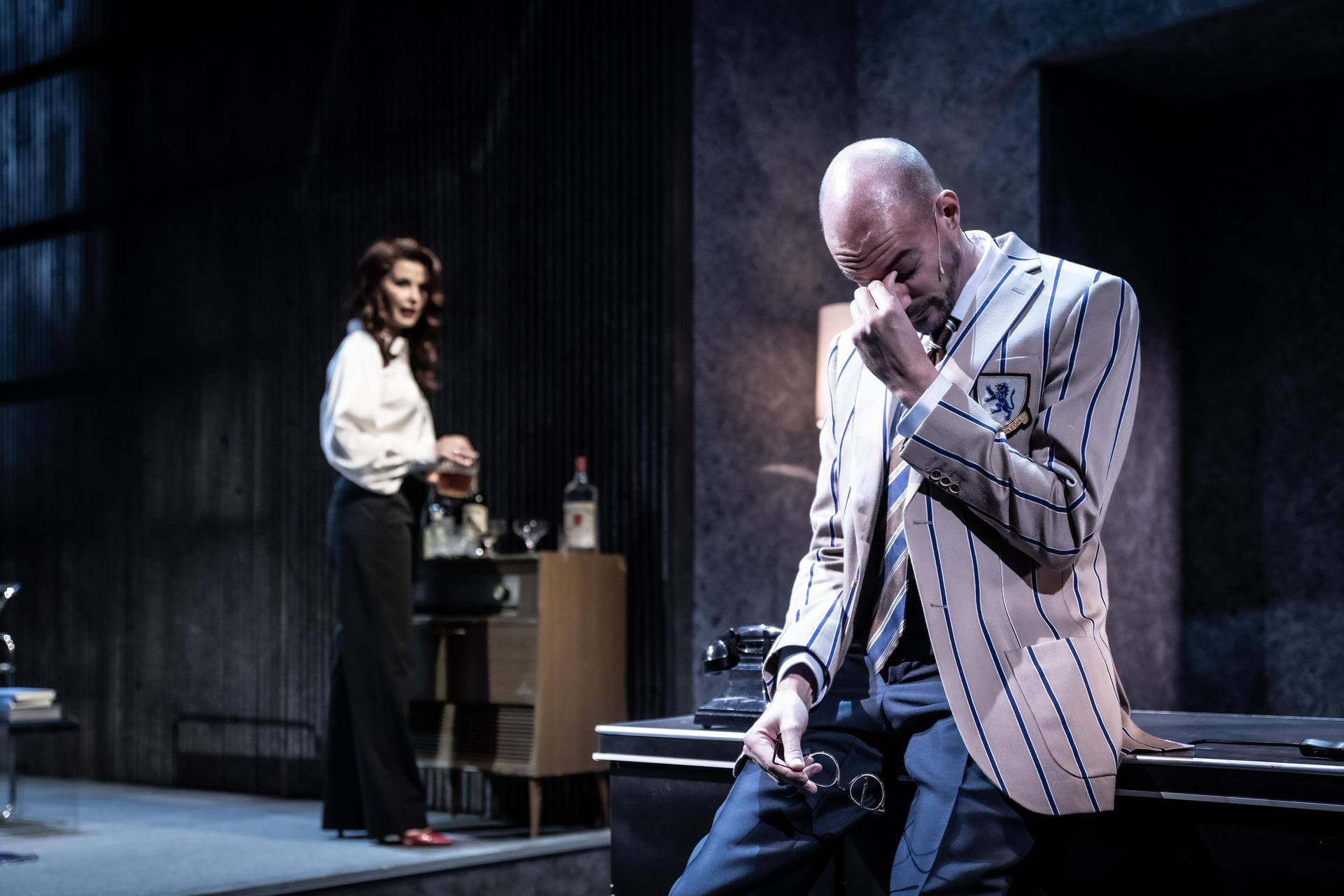 scènebeeld Dial M For Murder