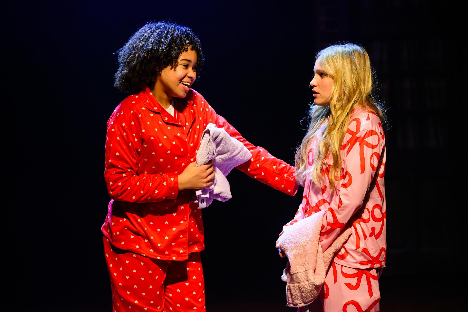 scènefoto's De Eindmusical in het theater