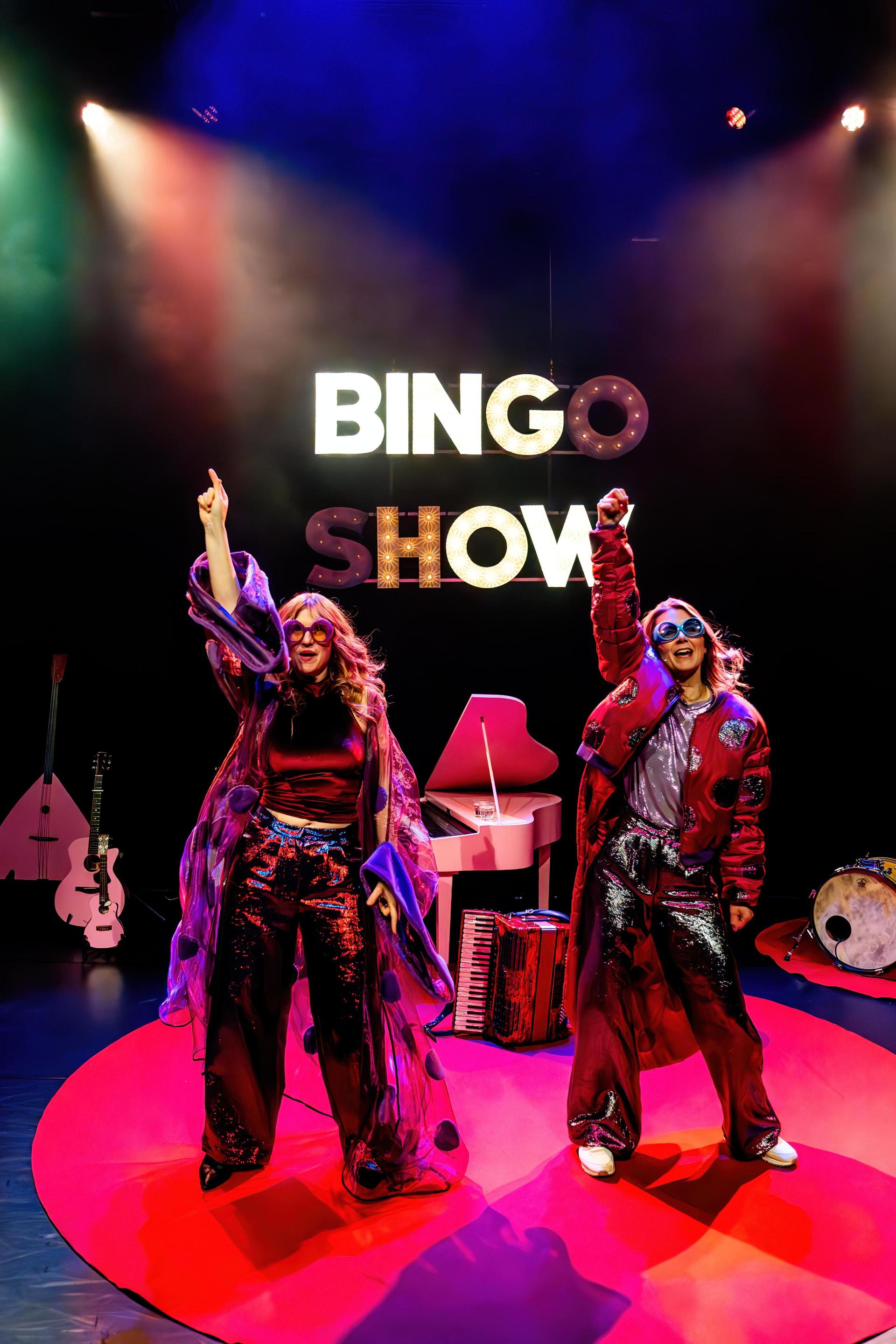 scènefoto Maartje en Kinde De Bingo Show
