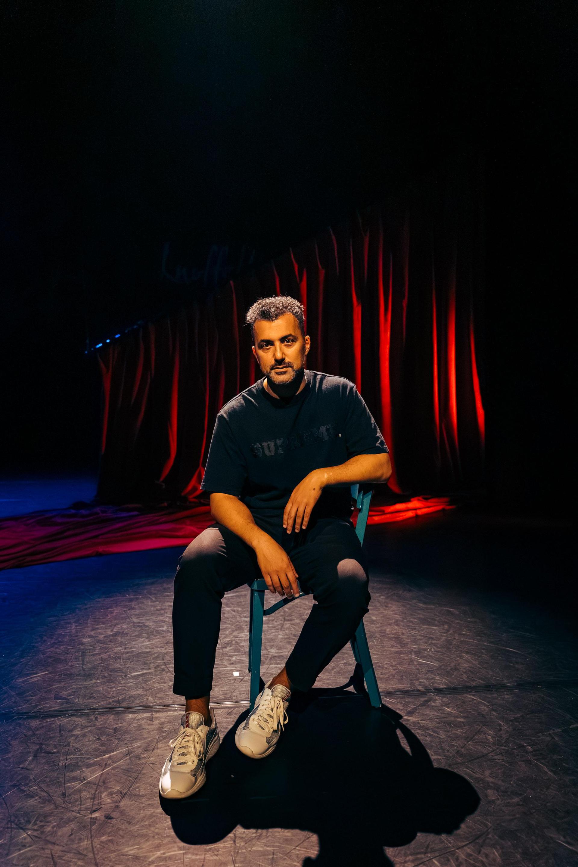 scènefoto's Eus Klassenmigrant