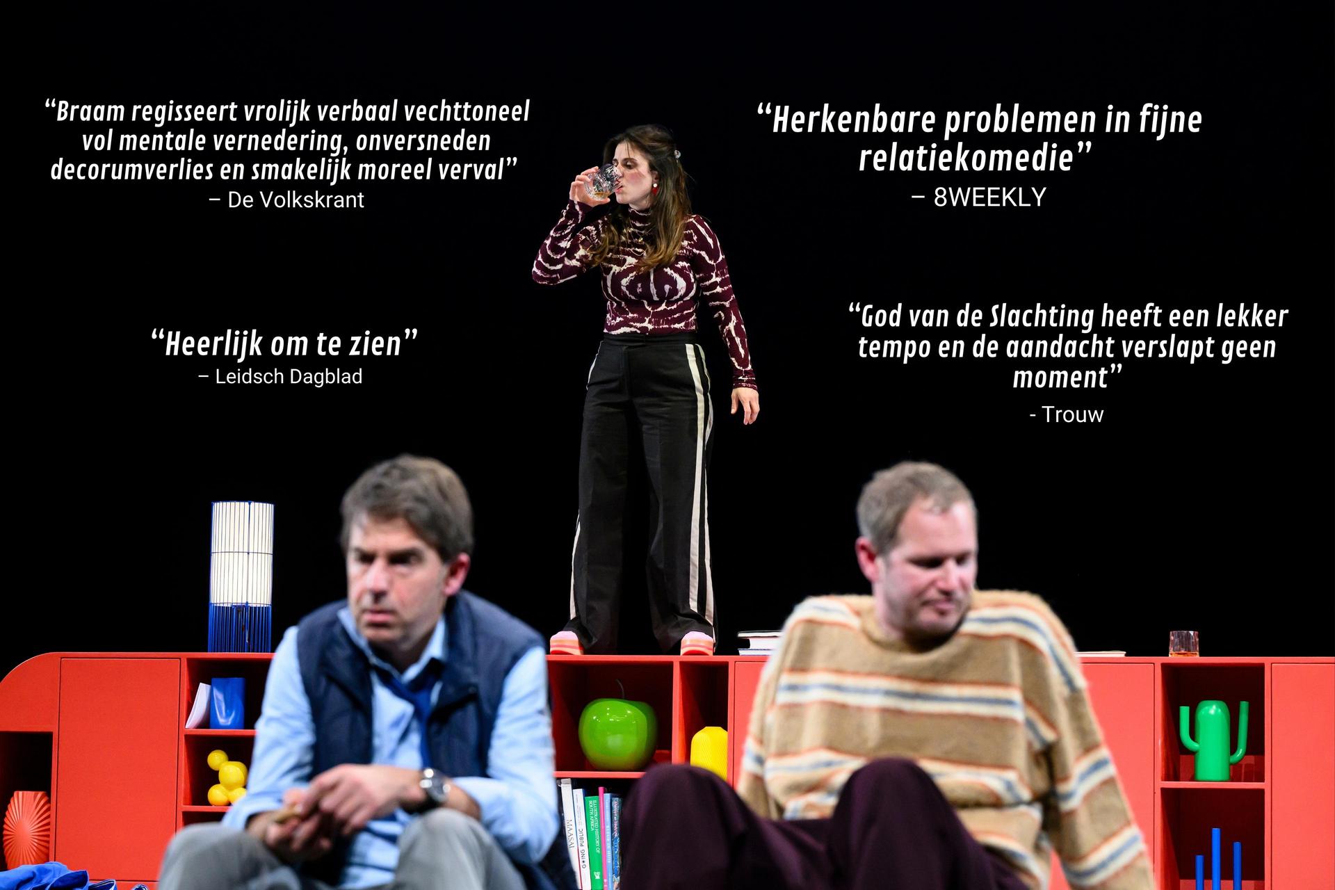 recensiefoto's God van de Slachting