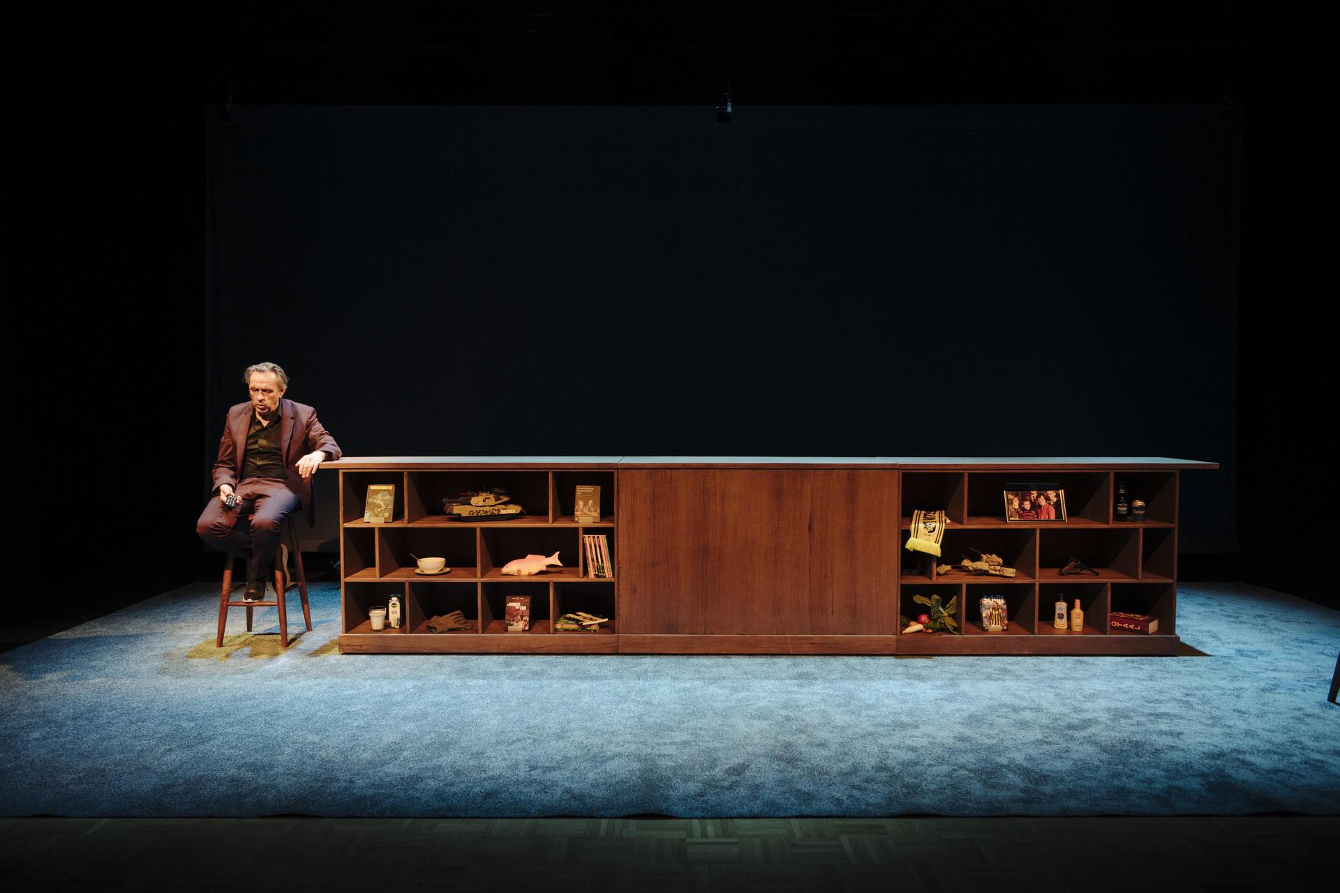 scènebeelden van Marcel van Roosmalen - Ik mag niet klagen