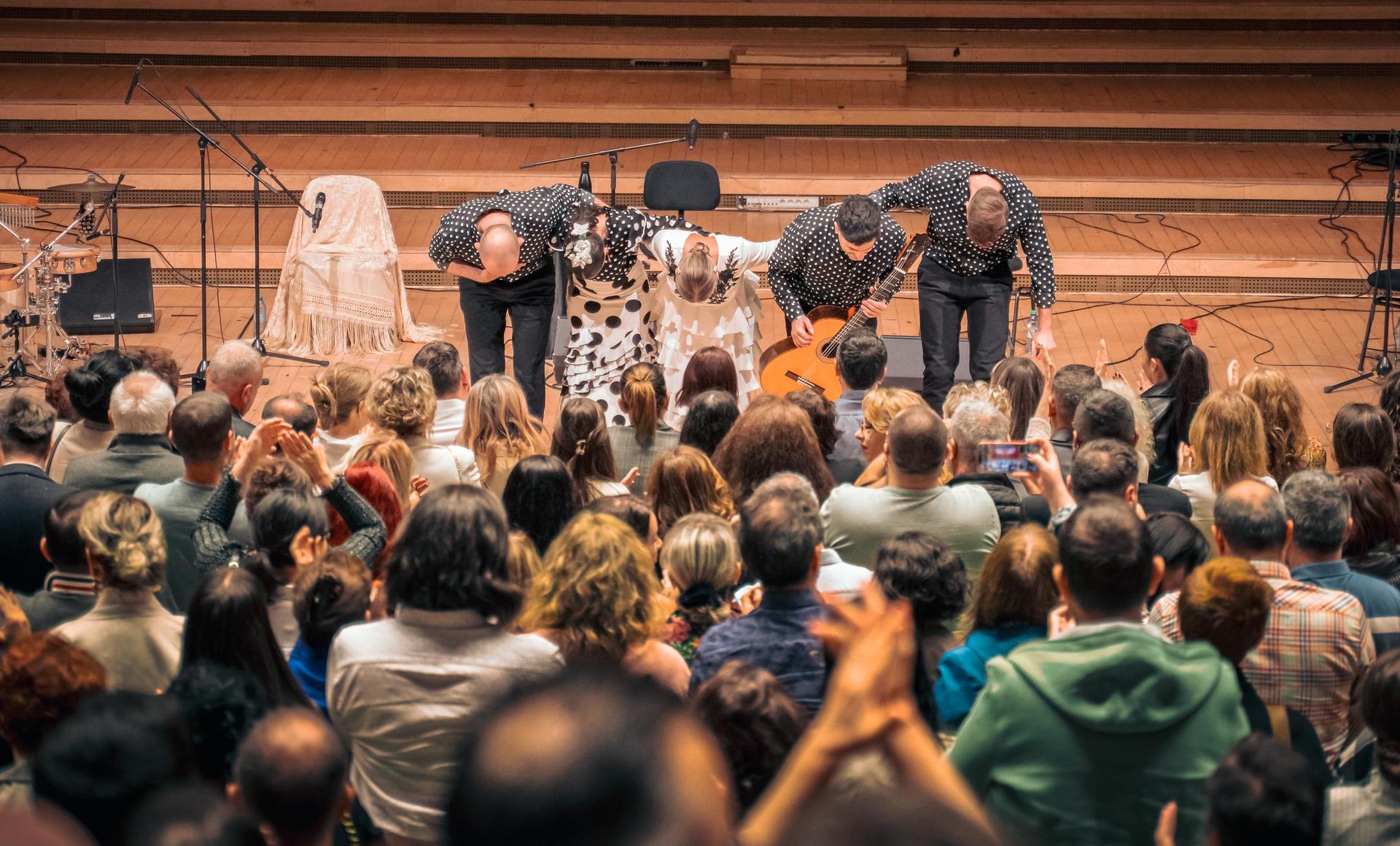 beelden Flamencomania op het podium
