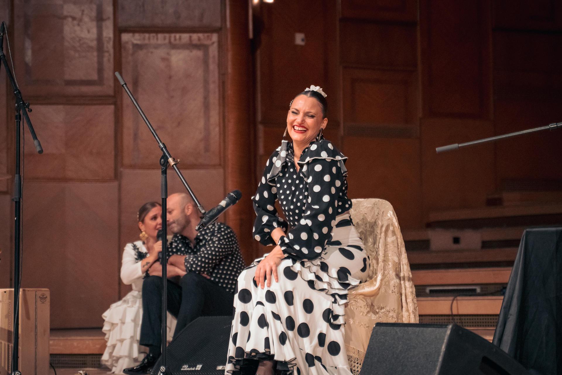 beelden Flamencomania op het podium