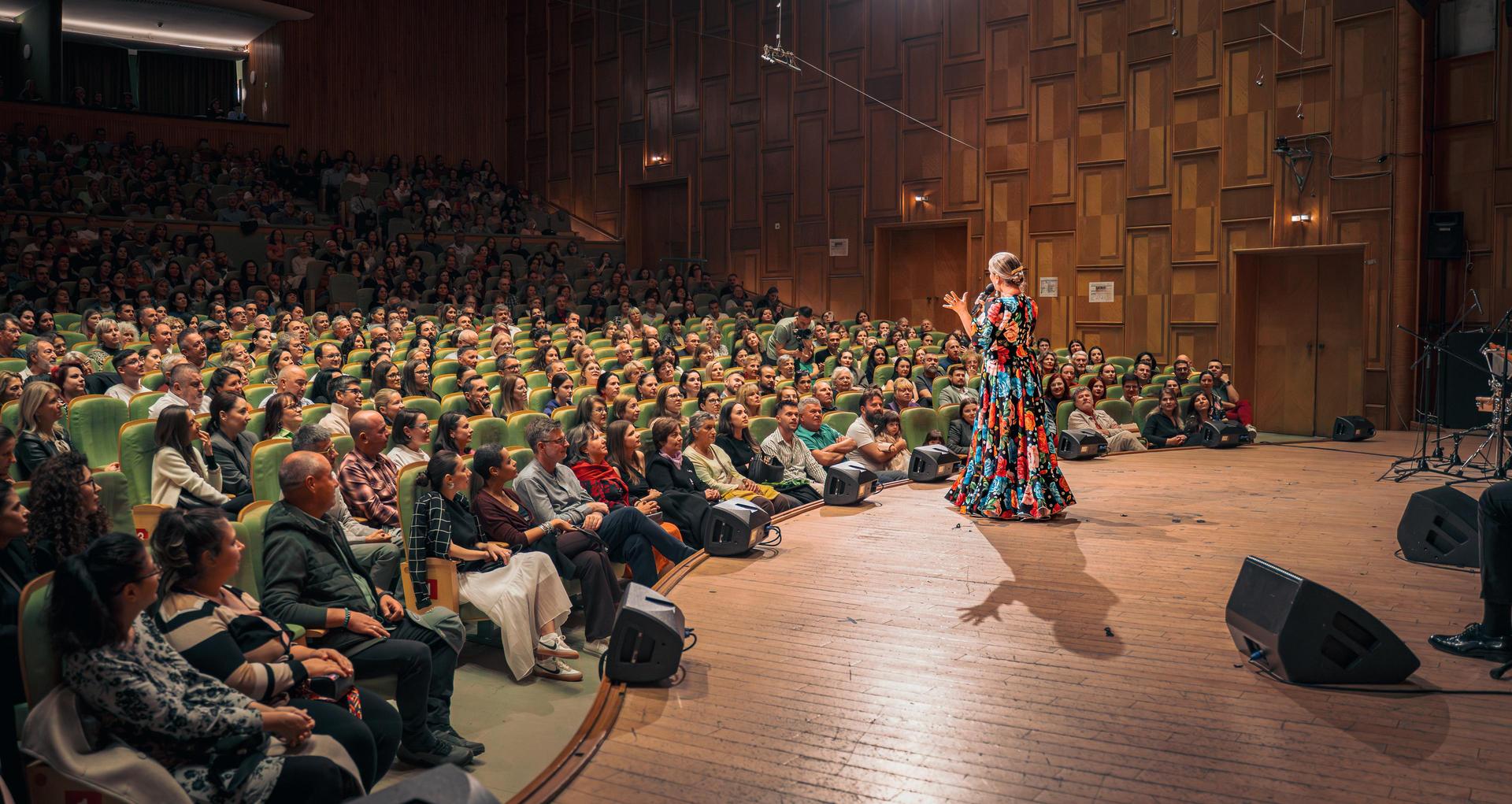beelden Flamencomania op het podium