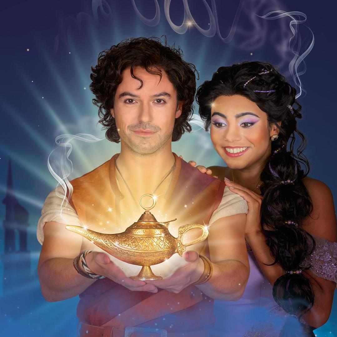 Aladdin De Musical (try-out) (4+), Promotiebeeld Aladdin met Alladin en Yasmin en de gouden lamp