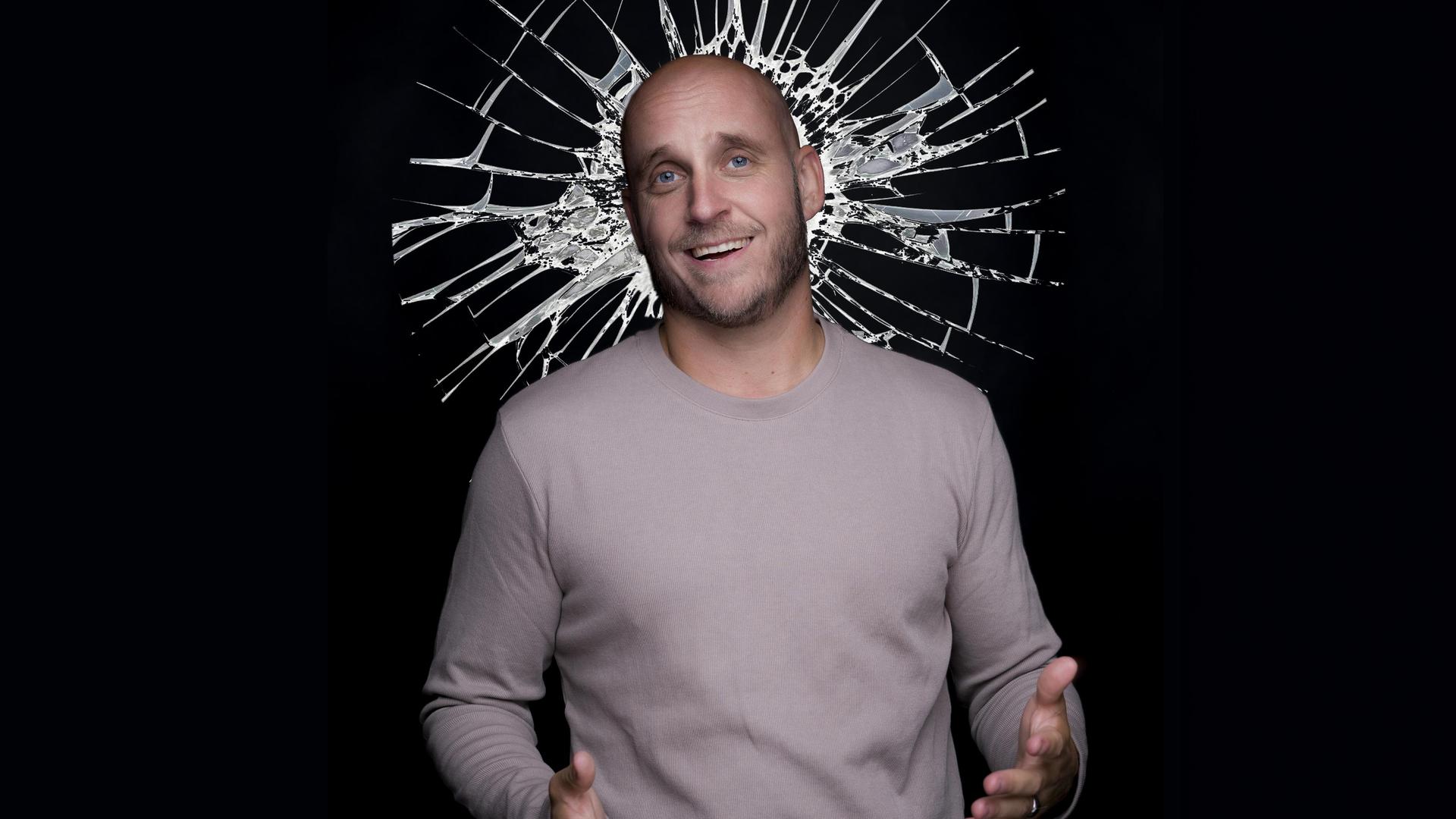 Stefan de Kogel, Promotiebeeld Stefan de Kogel voor een gebroken ruit