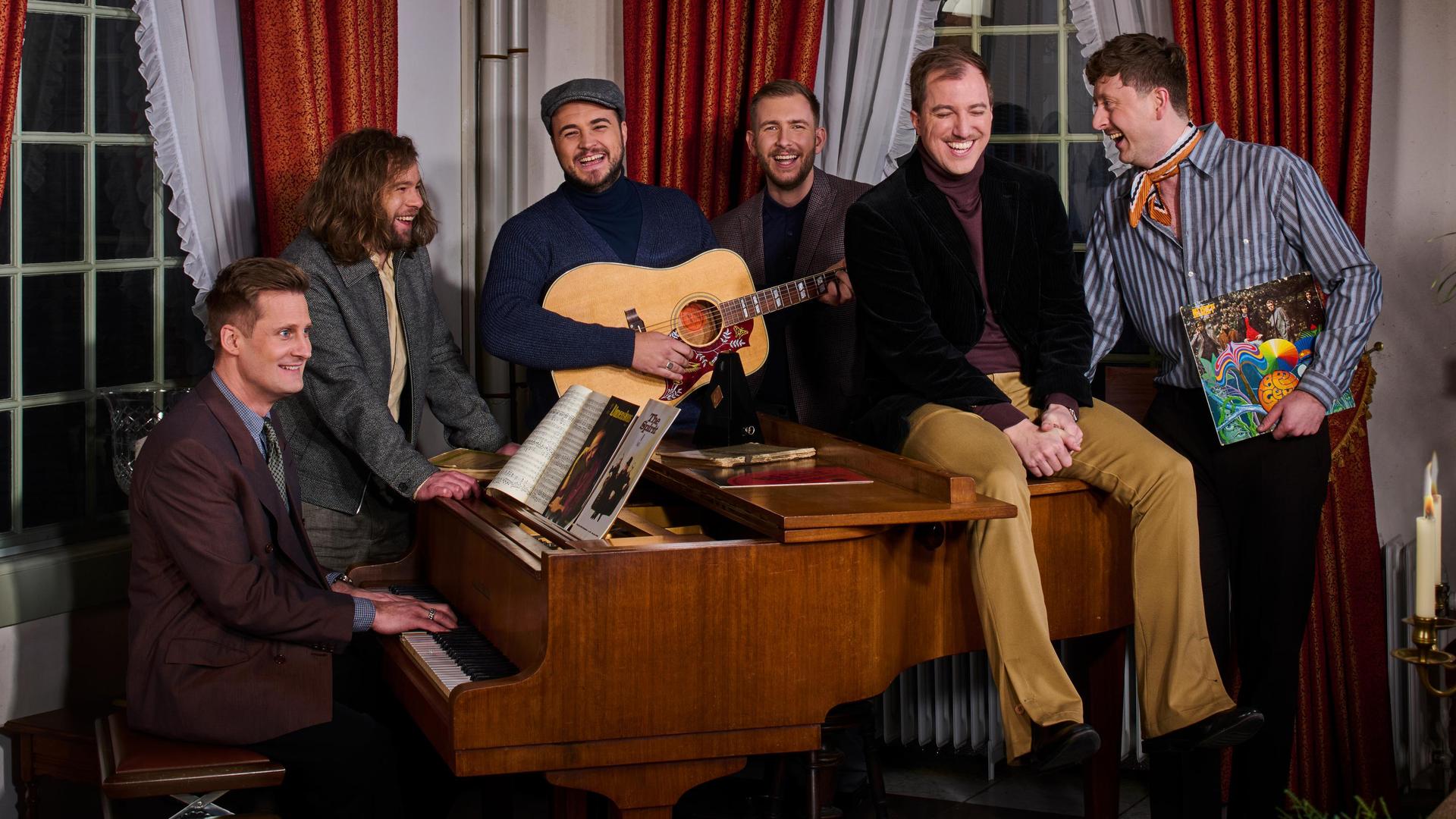 Bee Gees by MainCourse, Promotiebeeld Bee Gees by Maincourse - Family, Fame & Tragedy