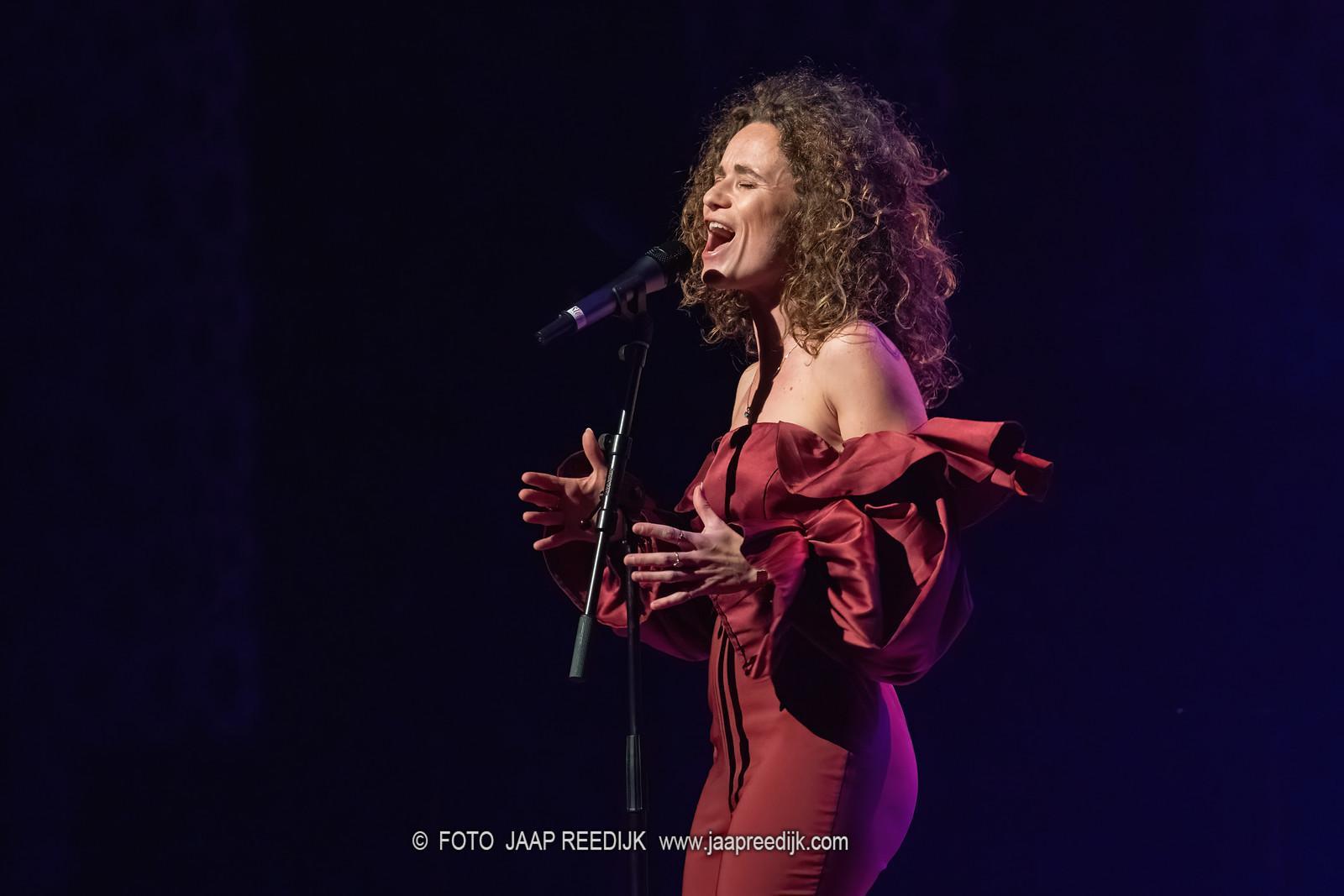scenefoto's gemaakt tijdens seizoenspresentatie van Milene van der Smissen