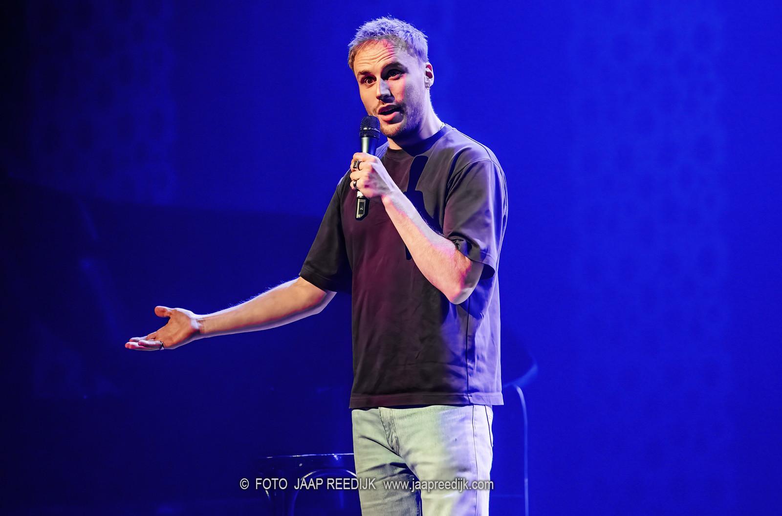 scenefoto's gemaakt tijdens seizoenspresentatie van Luuk Weggemans