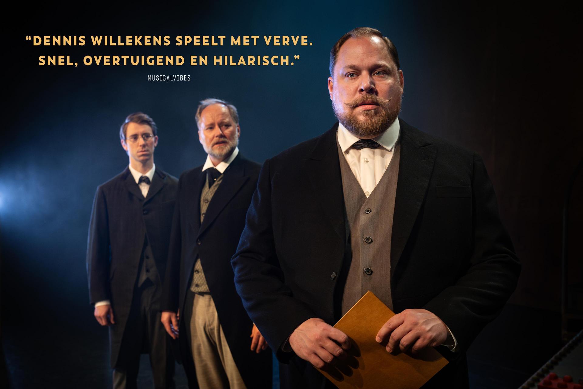 Scènefoto Eiffel de musical met recensie "Dennis Willekens speelt met verve. Snel en overtuigend."