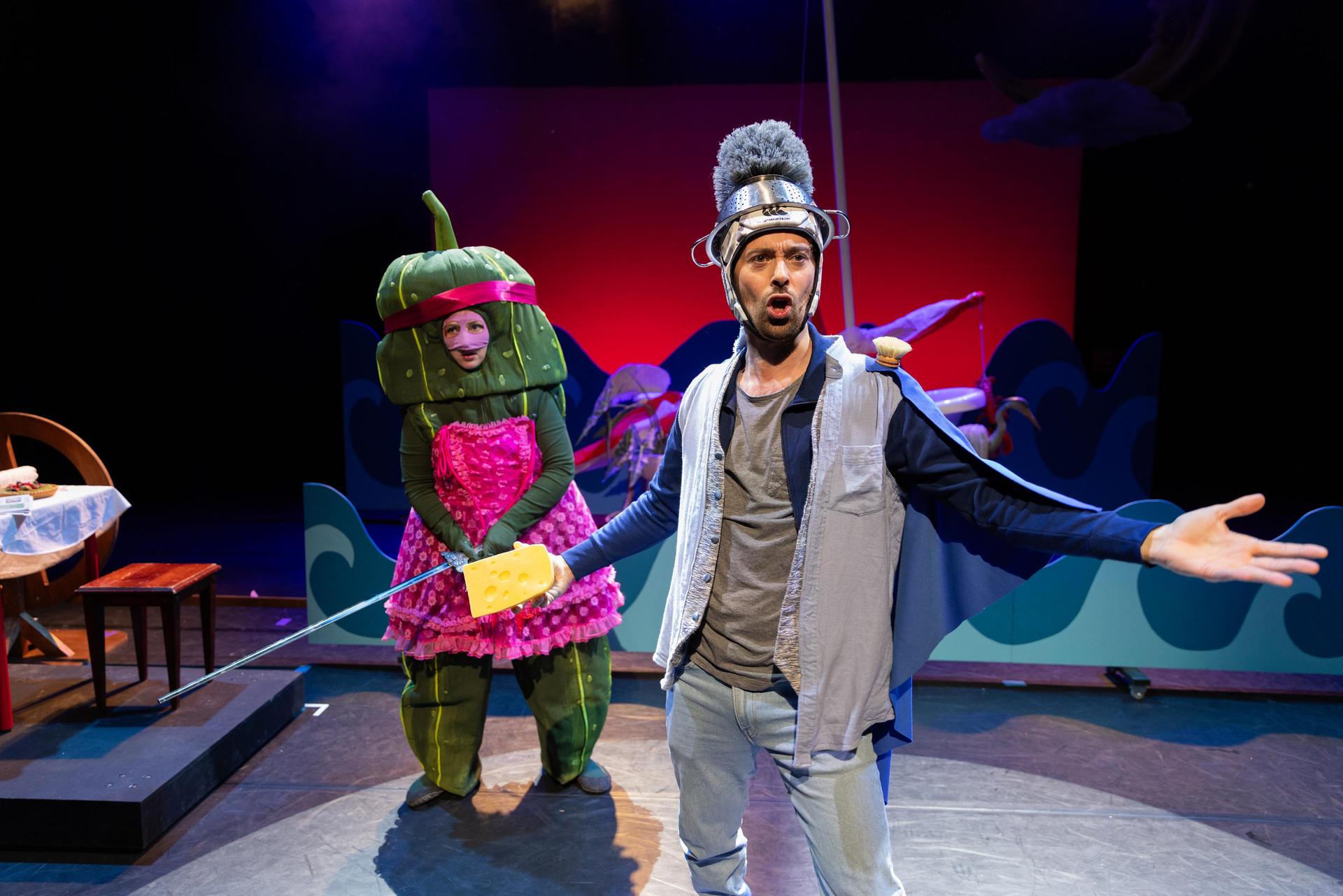 scènefoto van De Proefkeuken Theatershow met Pieter Hulst en Willem Voogd